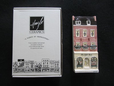 Hazle Keramik DIE GESCHENKBOX (SELTEN - 1999 bemalt von Hazle Boyles) TOP
