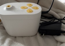 Medela Pump In Style with MaxFlow Double Electric Breast Pump Motor No Accessori