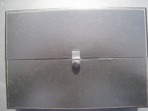 Jewelry Box 200mm x 140mm x 30mm.
