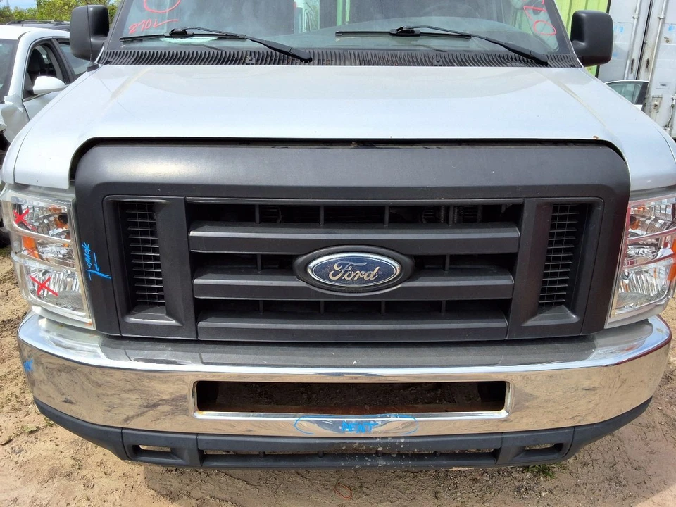 Rear Axle 9.75" Ring Gear Semi-floating Axle Fits 08-10 FORD E250 VAN 1108097 — 第 2/4 张图片