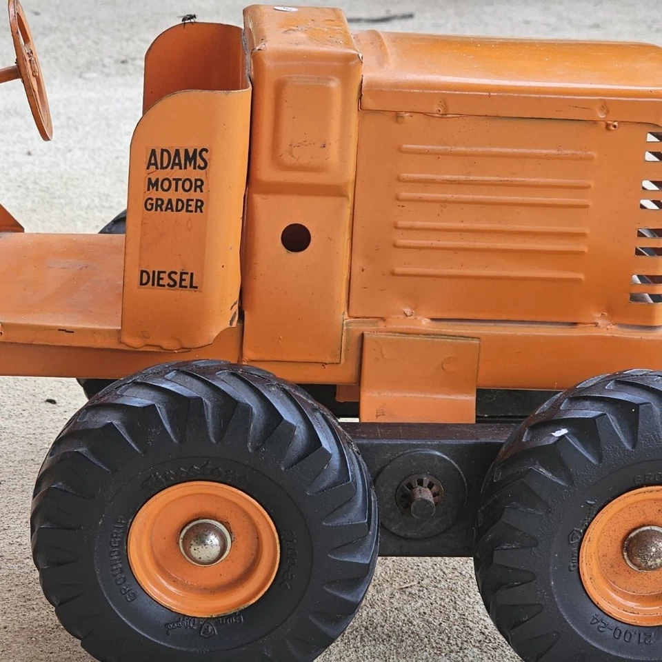 Niveladora de carretera Adam Motor años 50 Foto 3 de 4