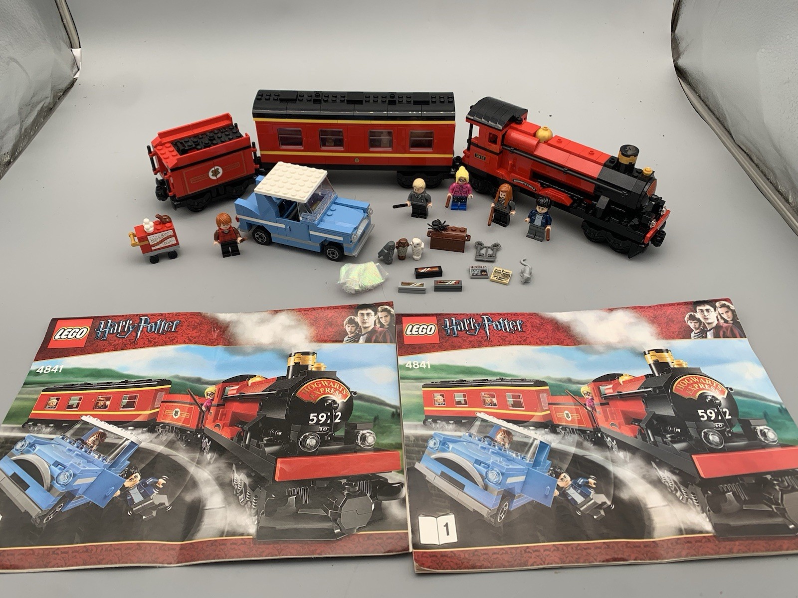 LEGO 4841 Harry Potter Hogwarts Express Complete Set with Manuals & Minifigures