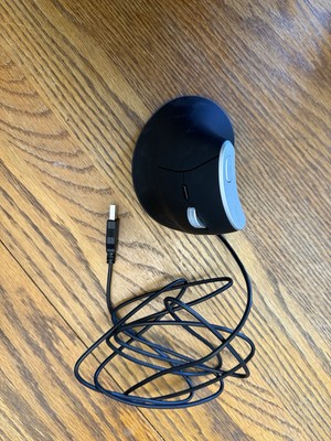 Nulea Wired RGB Vertical Mouse Model W1027E7B