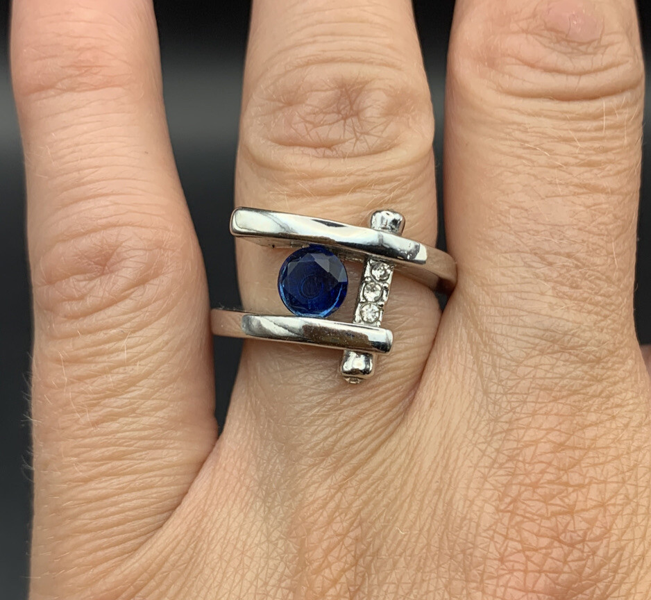 Abstract Statement Ring Silver Tone Blue Clear Rh… - image 6