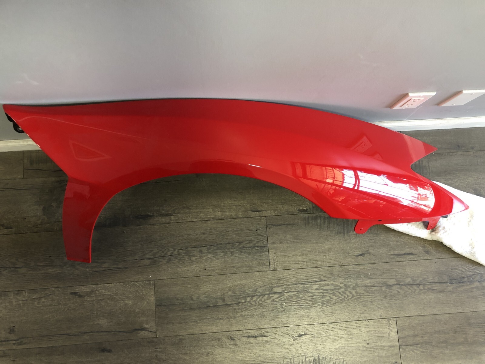 LAMBORGHINI AVENTADOR PASSENGER RIGHT SIDE FENDER OEM 470821022B