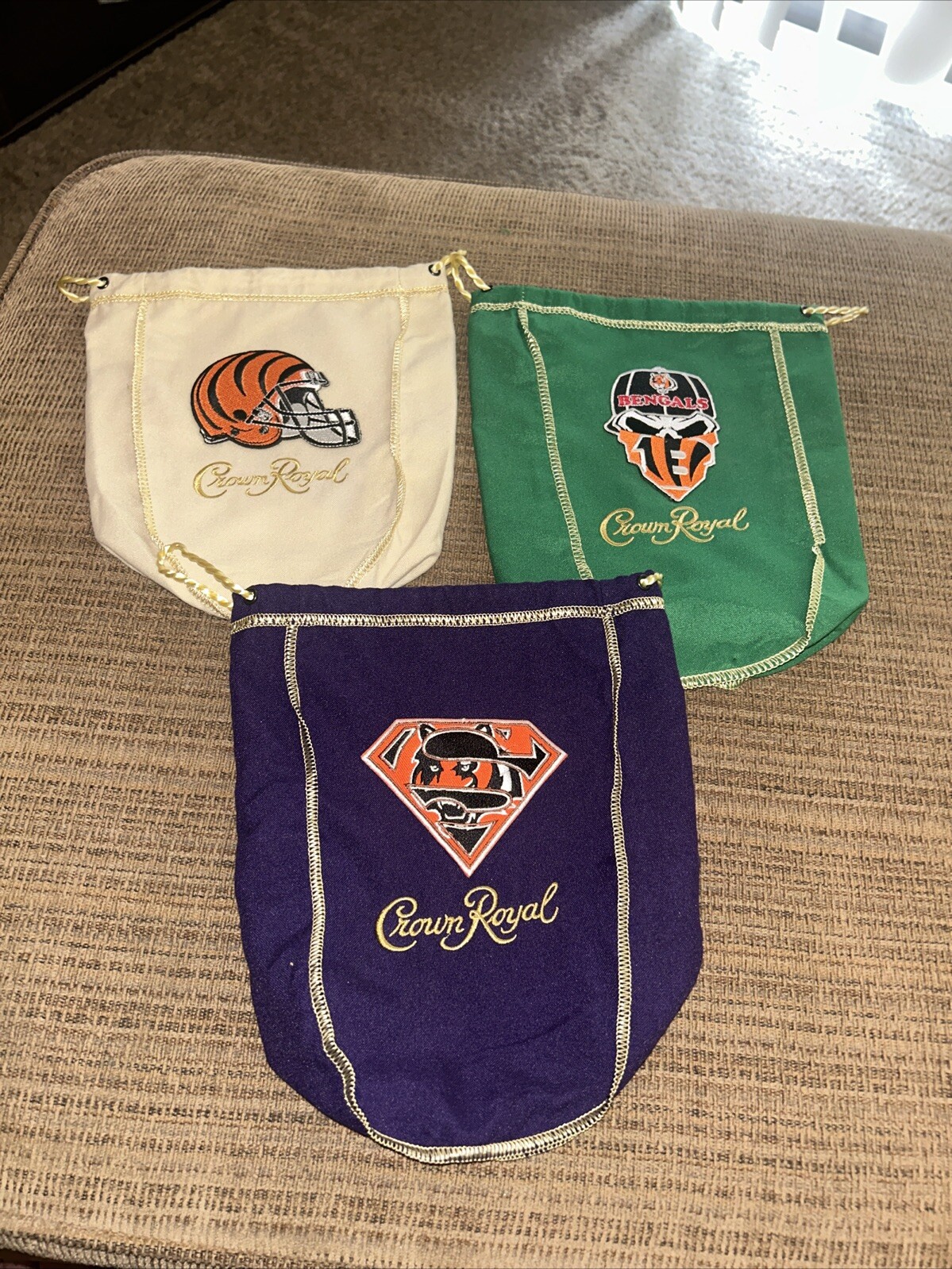 NFL Handmade Cincinnati Bengals 3 Bag Set Of Logo’d CROWN ROYAL BAG  1 Liter 9X7-image