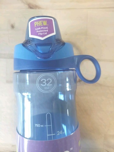 Pogo Water Bottle Plastic Tritan 32 Oz Blue BPA Free With Chug Lid Brand NEW - Picture 3 of 3