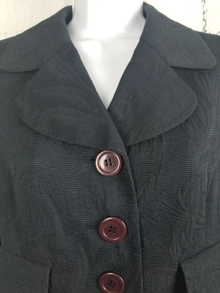 Blazer Talbots Petites Talla 8P Negro Jacquard Estampado Floral 4 Botones 2 Bolsillos Foto 2 de 4