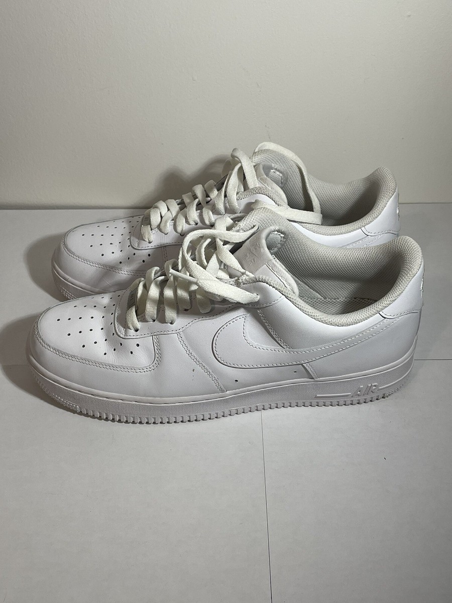 Nike Air Force One 1 AF1 Low Triple White Shoes Mens Size 11  display picture 1