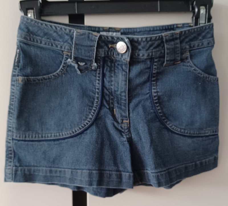 Armani junior girl's shorts, size 8A, 130cm