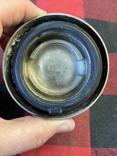 1960 1961 1962 1963 1964 1965 1966 GMC Horn Button Cap Plus Rubber vintage - Picture 5 of 6