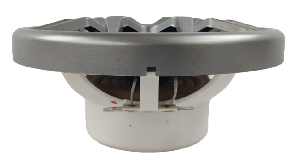 Par de altavoces de audio marino Magnadyne AquaVibe 6 1/2" barco autocaravana 2 vías plateados Foto 2 de 3