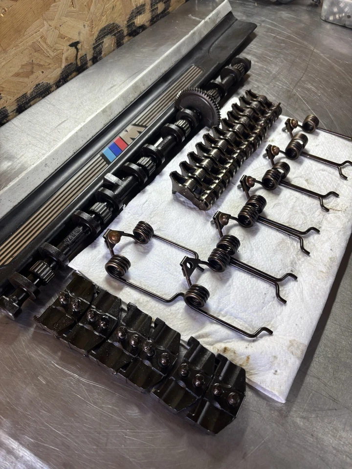 Balancines y resortes eje valvetronic excéntrico BMW N55 3.0 M135i M235i 335i 435i Foto 2 de 4