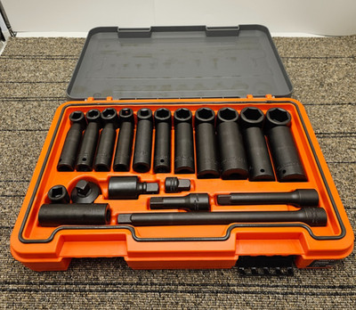 PROTO J74130IM 30-Piece Impact Socket Tool 1/2'' Drive 30 Sockets SAE Black