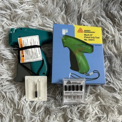 Avery Dennison Mark III 10651 Etikettierpistole - mit Nadel und 4 extra Nadeln 
