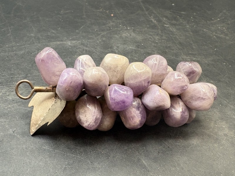 Vintage Amethyst Purple Quartz Stone Decorative Grape Cluster 4"