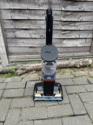 Shark PowerPro Pet Akku-Stielstaubsauger IZ300UKT Bodendetektor gebraucht 