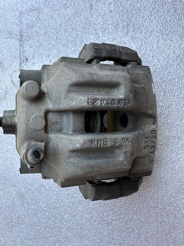 2011 BMW 328i E90 RIGHT PASSENGER SIDE REAR BRAKE CALIPER