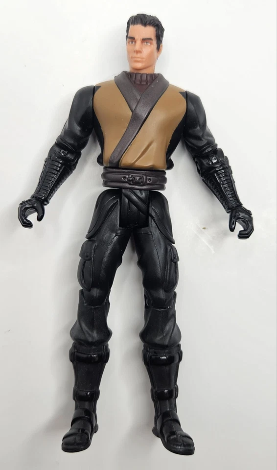 Figura de acción DC Batman Begins Ninja Bruce to Batman 2005 Mattel H1297 completa  Foto 4 de 4