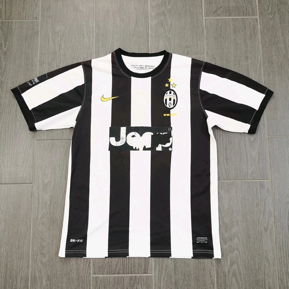 Juventus Turin Del Piero 10 Trikot Größe: M Fußball Streatwear Nike Fans