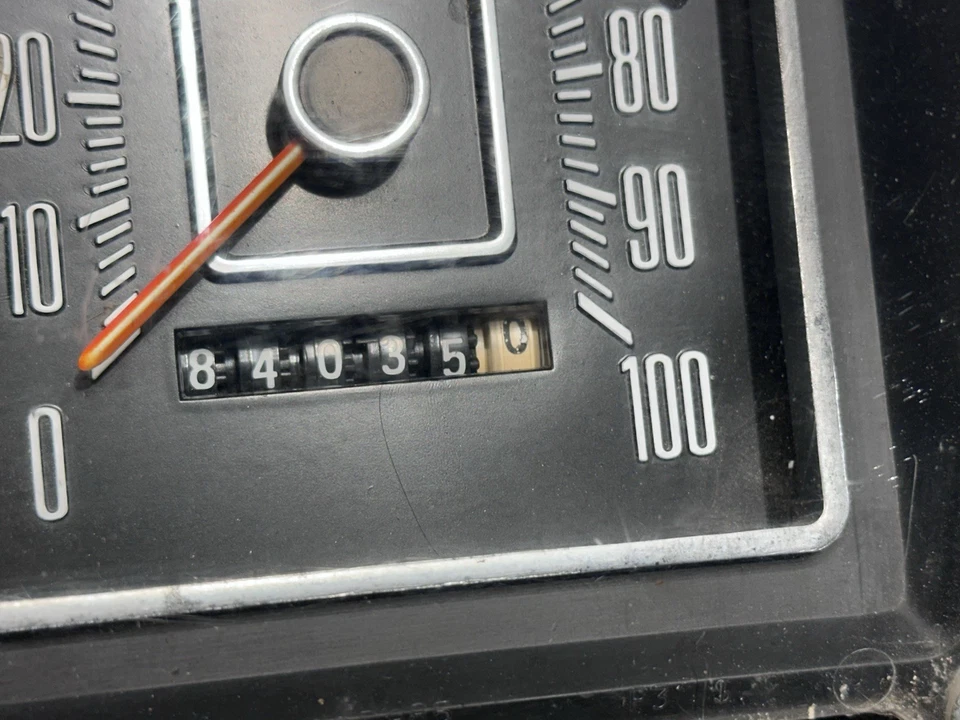 Conjunto de cuadro de instrumentos para camioneta Ford F100 F150 F250 1973-1979 100 MPH OEM 84 k Foto 3 de 4