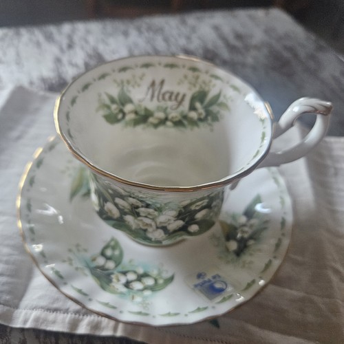 Royal Albert Tazza Tè Porcellana Collezione "Flower Of The Month "Maggio" - Foto 4 di 11