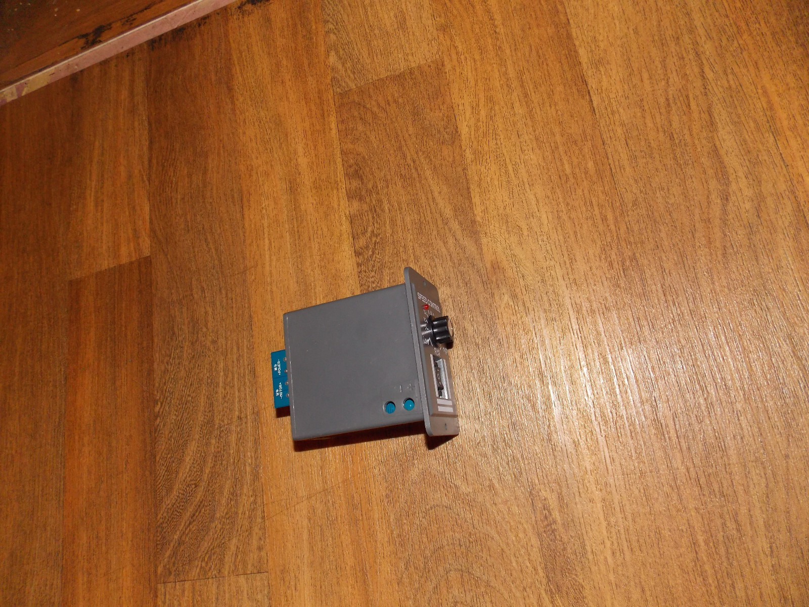 Picture 3 of 4