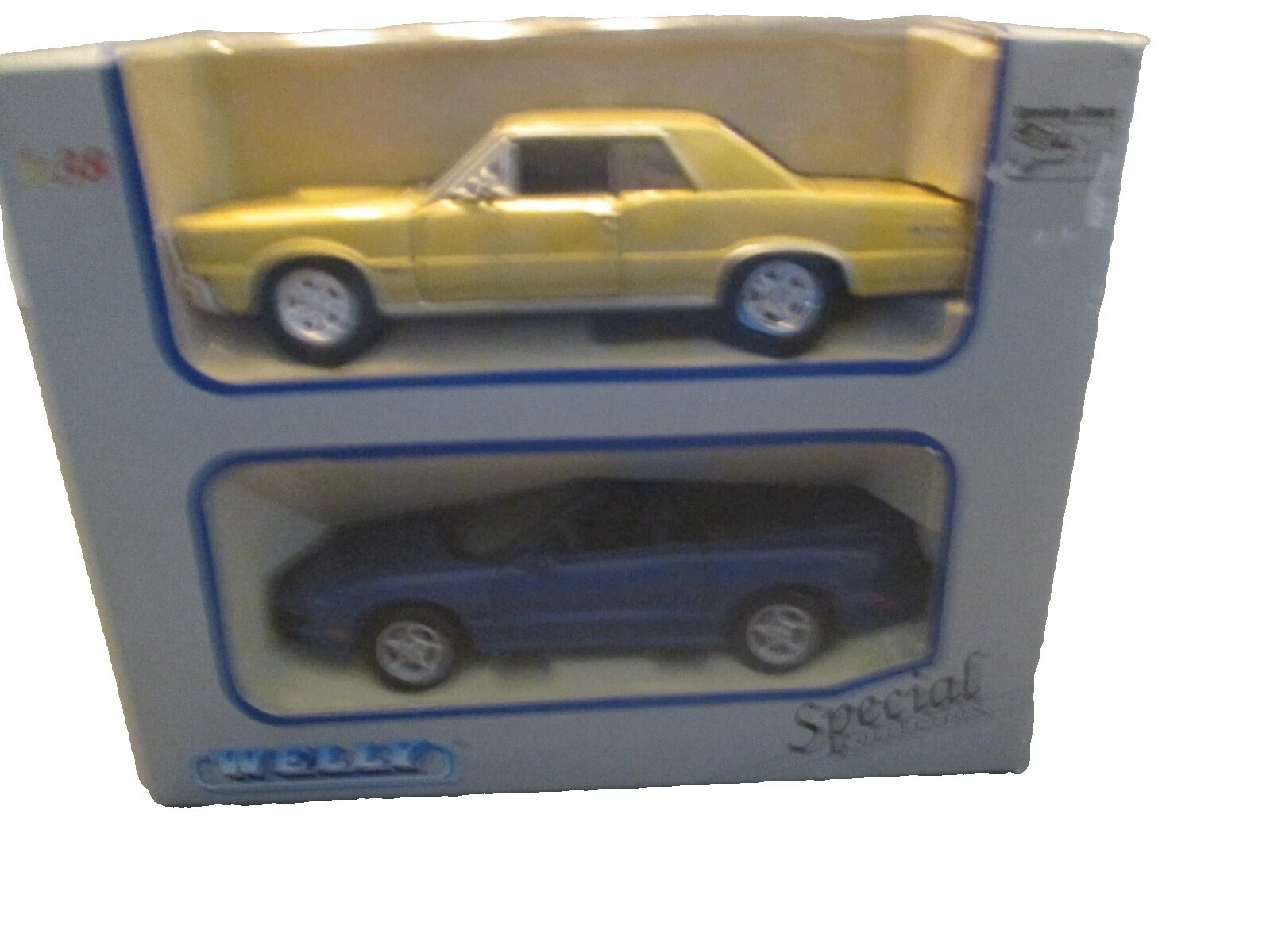 WELLY 汽车 1:32 比例压铸汽车、卡车和厢型车