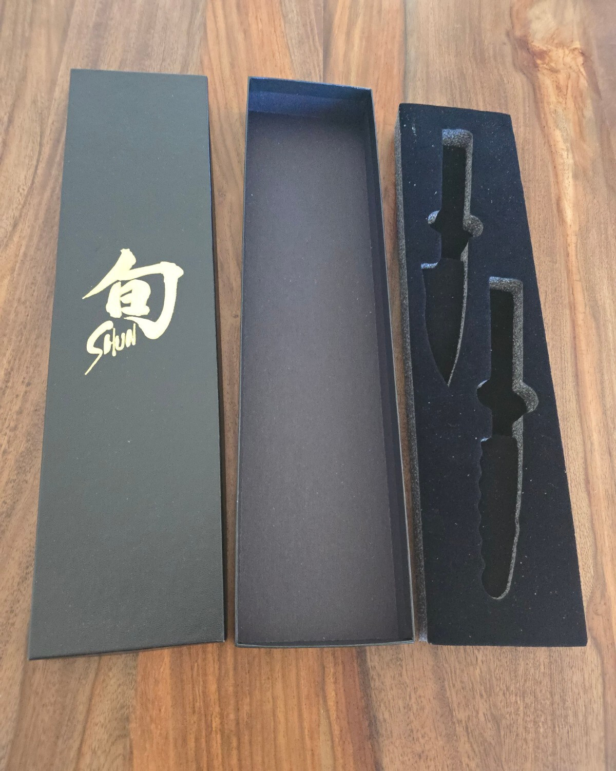 Shun Cutlery Empty Box, Black with Gold Emblem  Foam insert ~ 15" x3 5/8