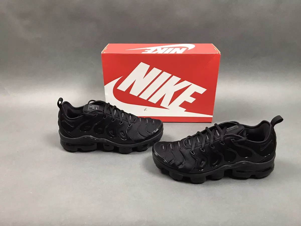NIKE AIR VAPOR MAX PLUS TRIPLE BLACK SIZE 11 SKU 924453 004 BRAND