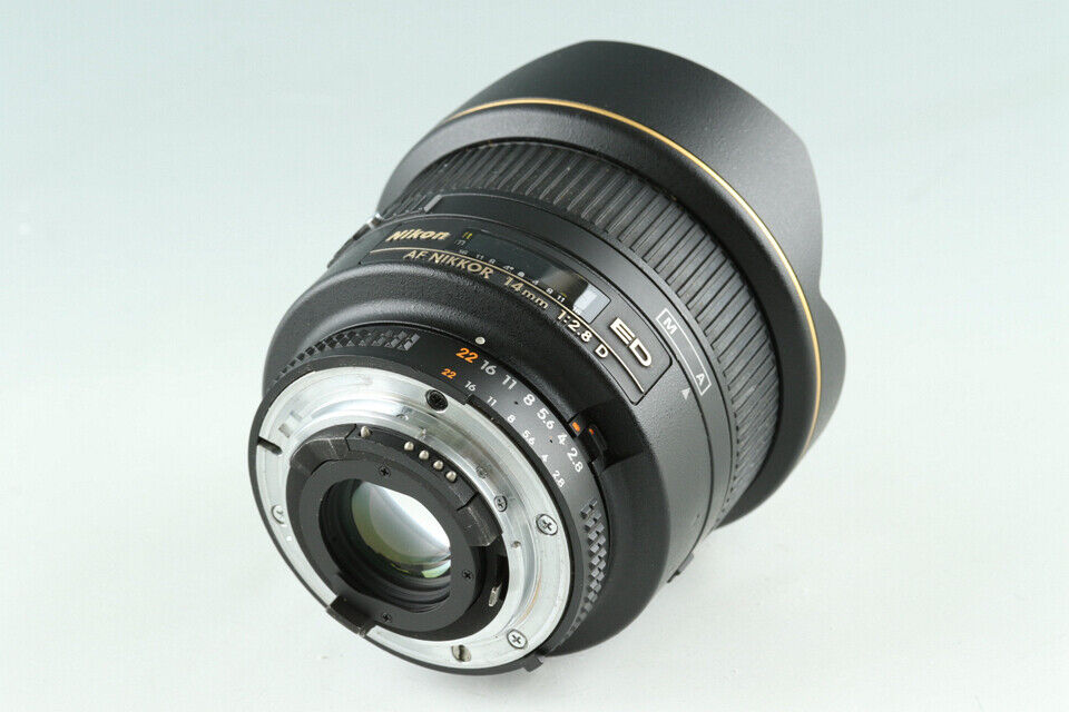 Nikon ED AF Nikkor 14mm F/2.8 D Lens #39367 H32