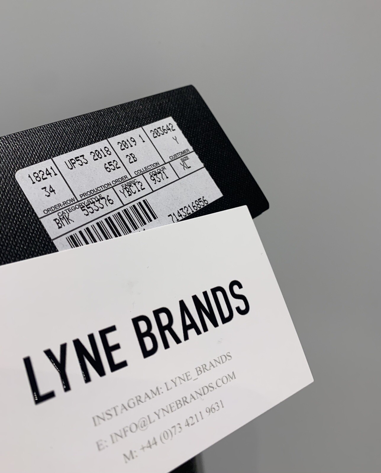 Saint Laurent Robot Vintage Bianco Grigio Manica 3 4 Taglia XL T shirt Prezzo di ricambio £375