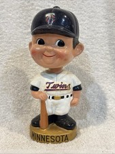 VINTAGE 1967 Minnesota Twins Gold Base Bobblehead/Nodder, GORGEOUS!!