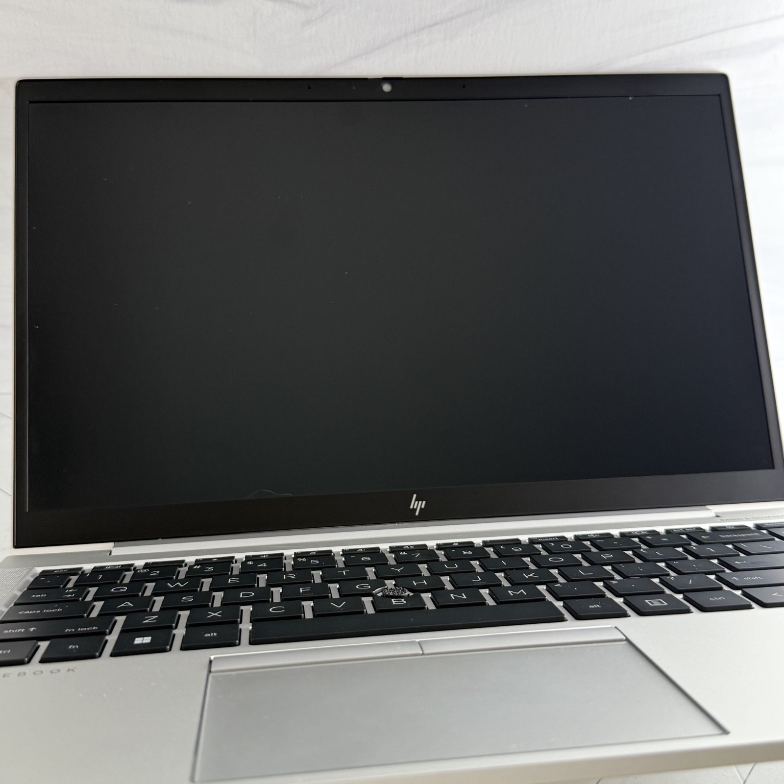 HP EliteBook 840 G8, 14-Inch Laptop, with Intel Core i5 11th Gen., 256 GB NVMe (Non-Volatile Memory Express), Windows 10 Pro