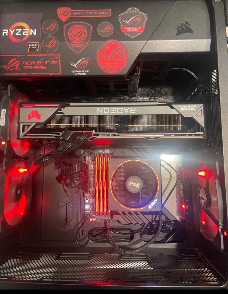 ASUS TUF 7900XTX OC 24GB  - Image 3 of 4