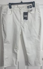 Lee - Women  s Sz 16M White Mid Rise Regular Fit Capri Pants NWT