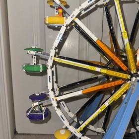 LEGO CREATOR: Ferris Wheel (10247) Complete With Instructions