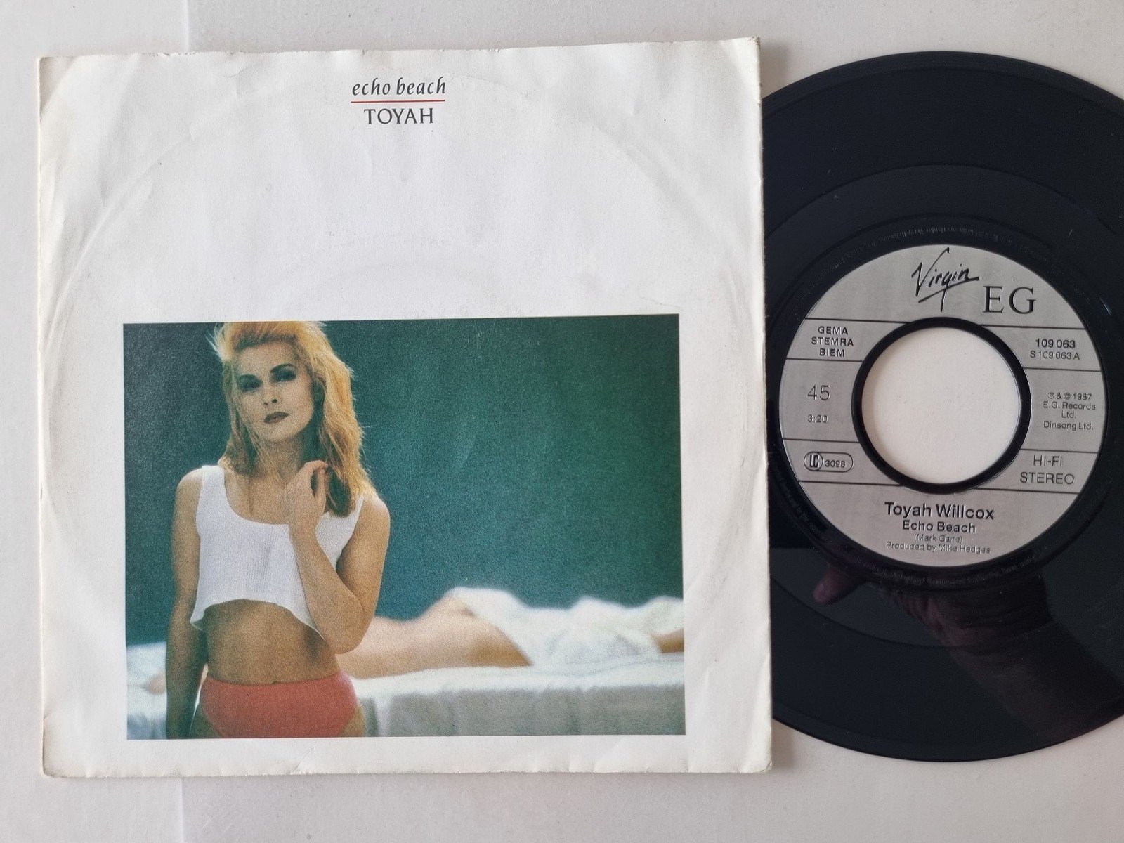 Toyah Willcox - Echo beach 7'' Vinyl Germany