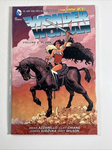 WONDER WOMAN-2011 New 52 TPB Vol 1,2,3,4,5 Blood,Guts,Iron,War,Flesh-Issues 1-29 - Picture 6 of 7