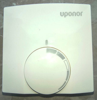 Uponor Base T-23 Raumregler 230V Raumthermostat Raumfühler Thermostat 1058422NEU