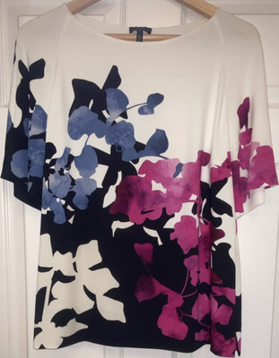 Escada White Pink Blue Black Floral Blouse Short Sleeve Round Neck Size 40