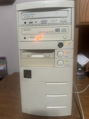 Vintage Custom Baby AT Windows 95 Retro Pc