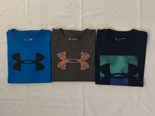 LOT OF 3 BOYS UNDER ARMOUR S/S SHIRTS, BLUE/GREY/NAVY, SIZE YOUTH LARGE