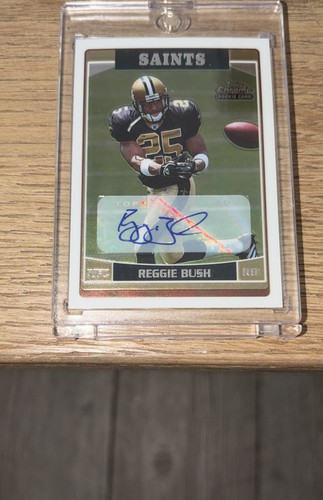 Reggie Bush [Autograph] #221 2006 Topps Chrome card