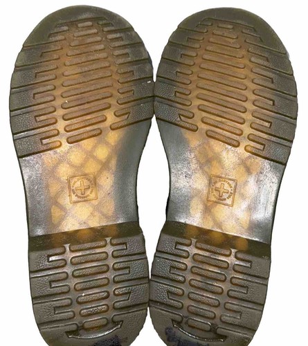 Botas con 5 cordones Doc Martens para mujer de cuero negro con cremallera lateral - Imagen 9 de 10