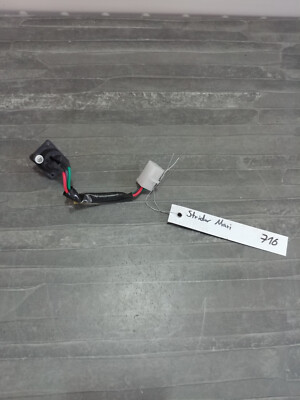 #716 Strider Maxi Ladebuchse Elektromobil