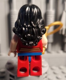 LEGO Wonder Woman Minifigure w/ Lasso Super Heroes DC Comics sh004 71209 6862
