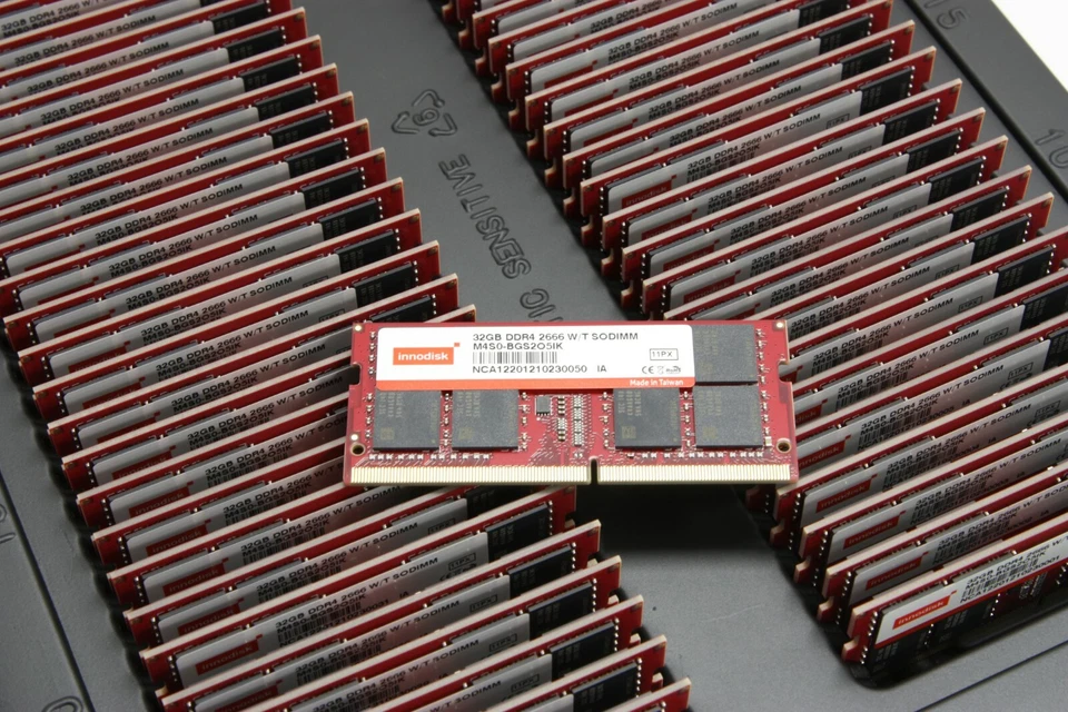 NEW Innodisk 32GB DDR4 2666 WT SODIMM M4S0-BGS2O5IK Wide Temerature -40°C ~ 85°C - Image 4 of 4