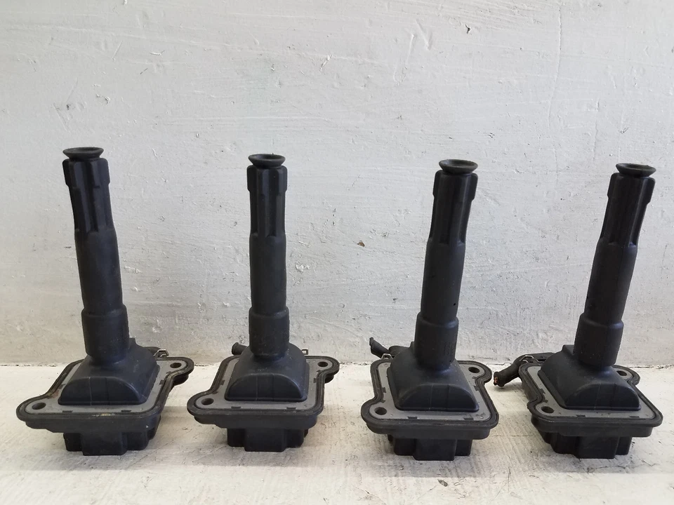 Bobinas de encendido Audi A4 A6 S4 1997-2000 058 905 105 (M175) Foto 2 de 4