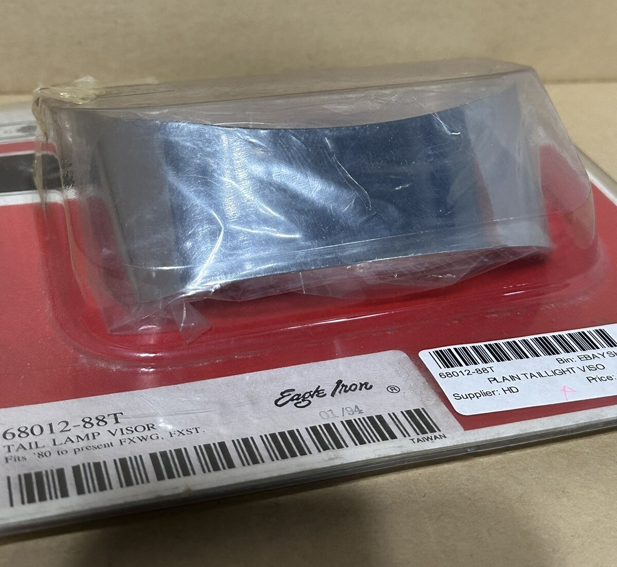 Eagle Iron Plain Tail Lamp Visor for Harley Davidson FXWG